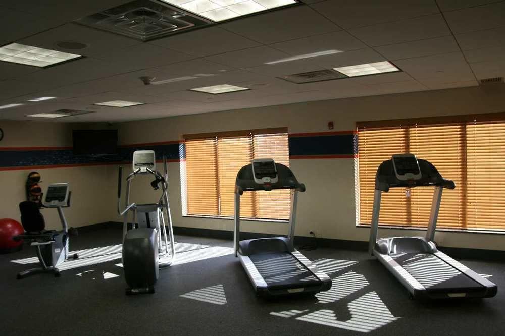 Hampton Inn Jericho - Westbury Екстериор снимка