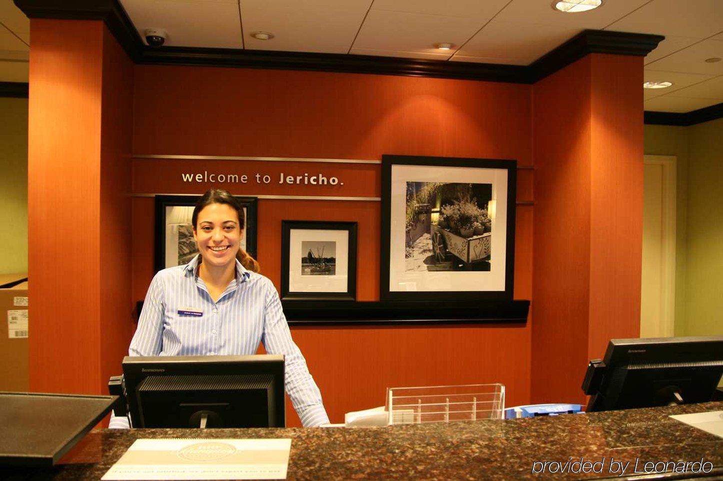Hampton Inn Jericho - Westbury Интериор снимка