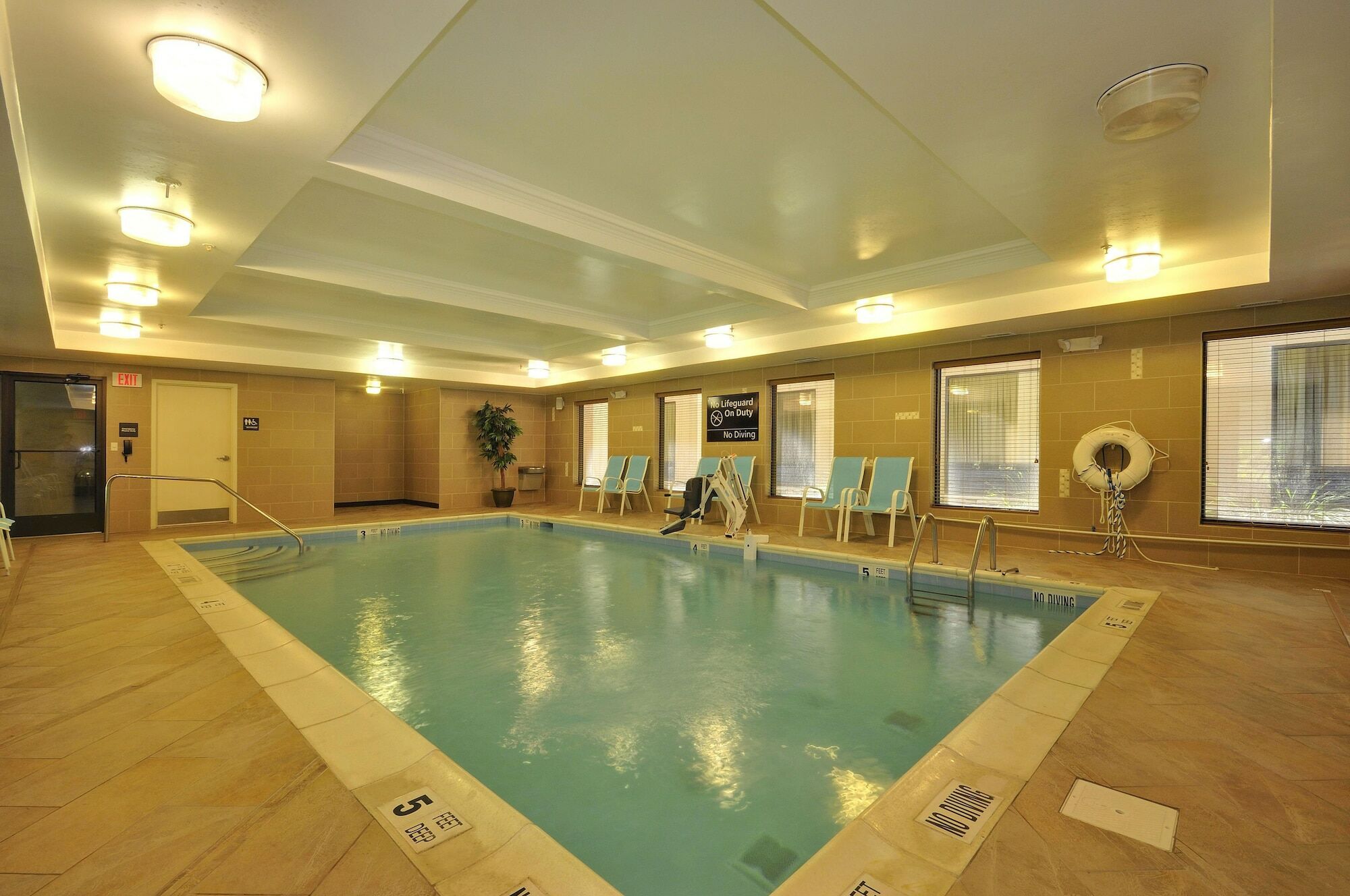 Hampton Inn Jericho - Westbury Екстериор снимка