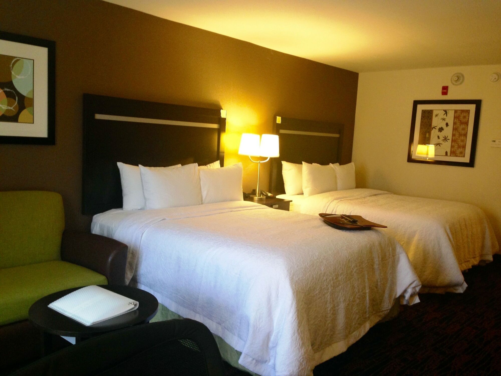 Hampton Inn Jericho - Westbury Екстериор снимка